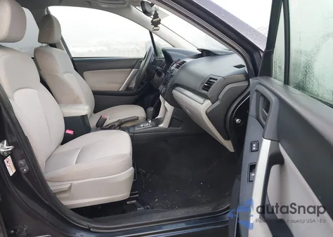 2015 Subaru Forester 2.5I Premium из США, поврежденный, VIN JF2SJAFCXFH590314